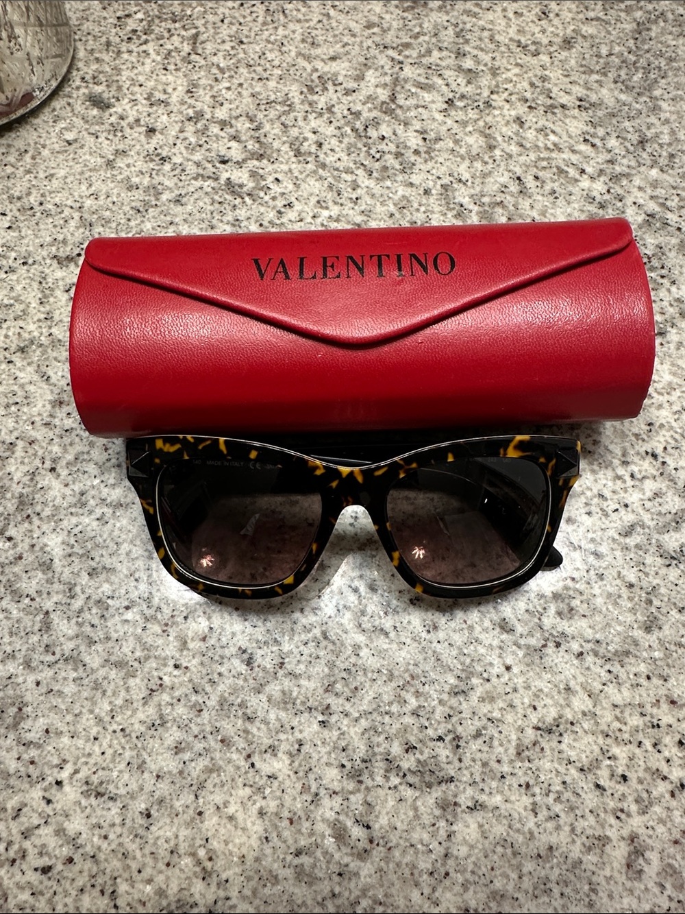 EUC Valentino Women's Tortoiseshell Sunglasses with Red Case